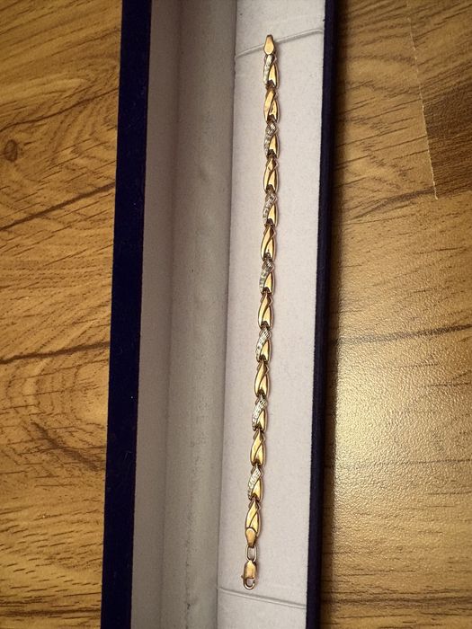 Шикарный золотой браслет