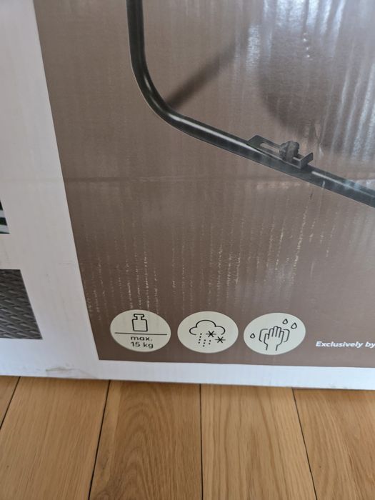 Сгъваема маса за тераса