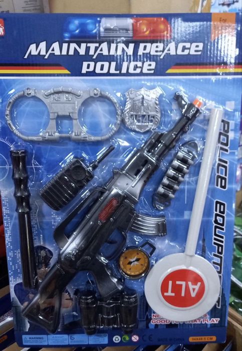 Детски Полицейски комплект с оръжие и много аксесоари Police