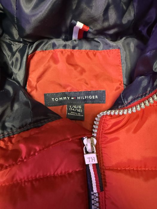 Geaca baieti tommy hilfiger 14-16 ani