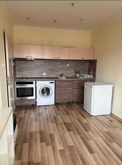 Малък Двустаен Апартамент, кв. Мараша