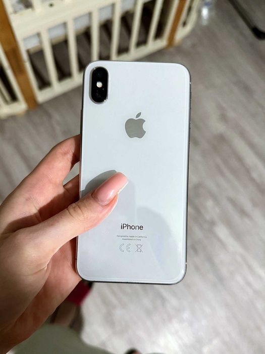Apple iPhone XS 64GB White