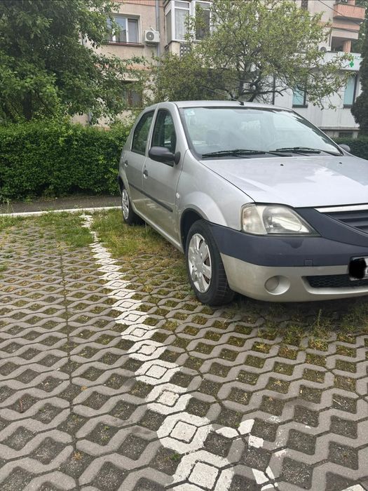 Dacia Logan din 2005