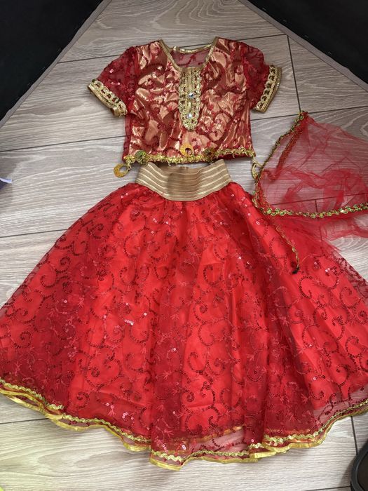 Продам костюм индийский