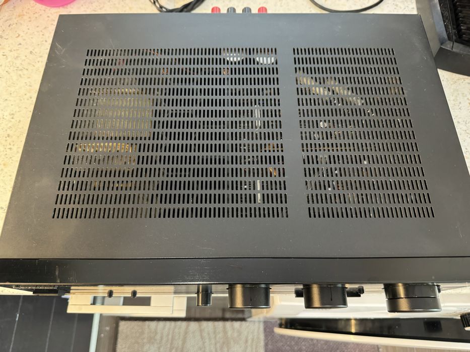 Pioneer A-447 Танзисторен стерео усилвател