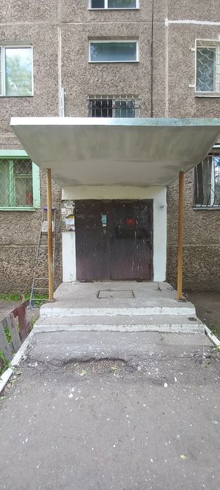 Ремонт козырков.