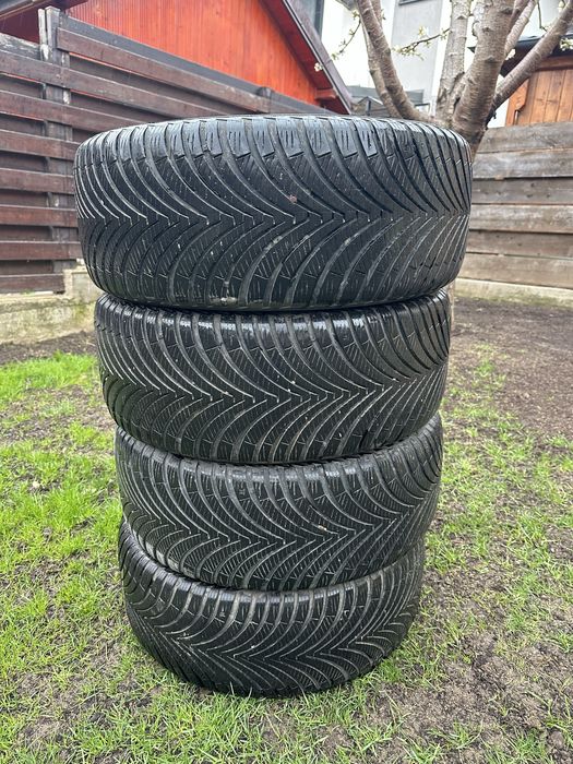 Set 4 cauciucuri Kumho all season 235/45 ZR17
