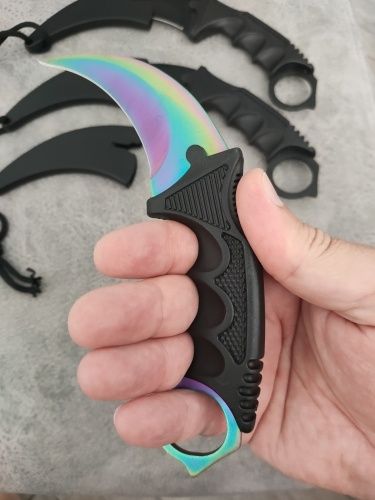 Боен нож за самоотбрана и оцеляване