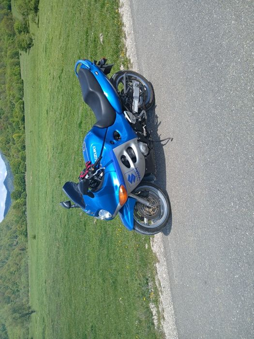 Vand motocicleta suzuki GSX-R 650 CC