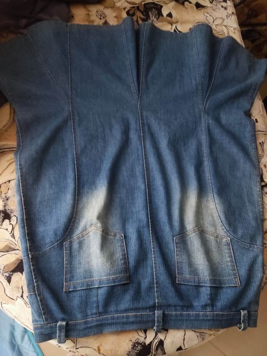 Дънкова пола с избелен ефект