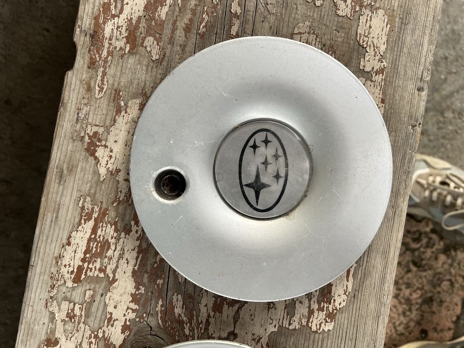 Продам колпаки субару subaru