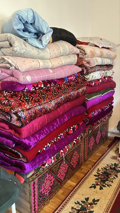 Көрпе сатылады және сандық сатылады