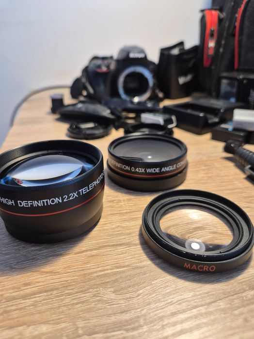 Aparat Foto Nikon DSLR D3400 + Geanta/Kit complet + trepied