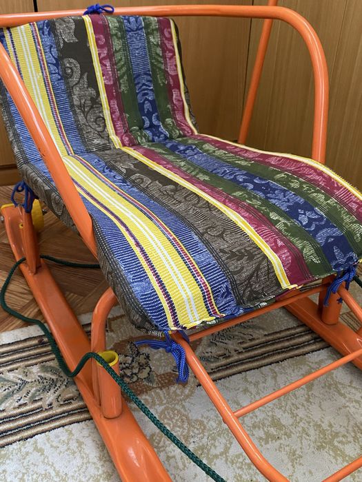 Детские санки с ручкой