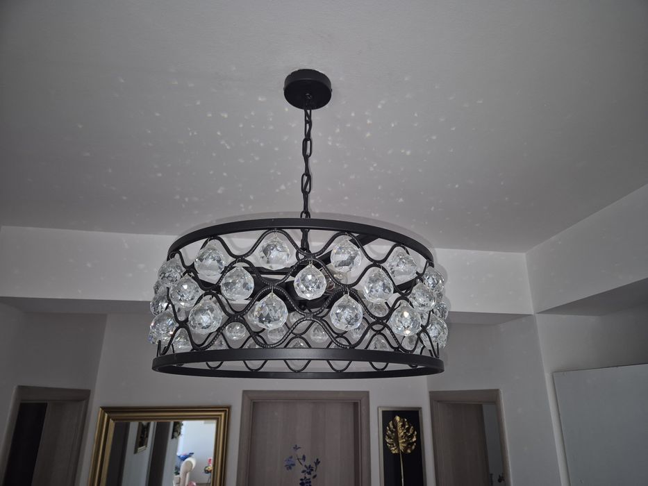 Vand 2 candelabre identice