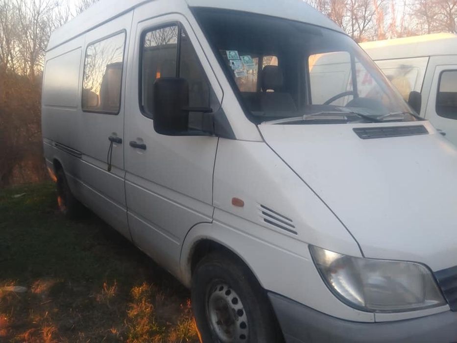 Mercedes Sprinter 211 CDI На Части !