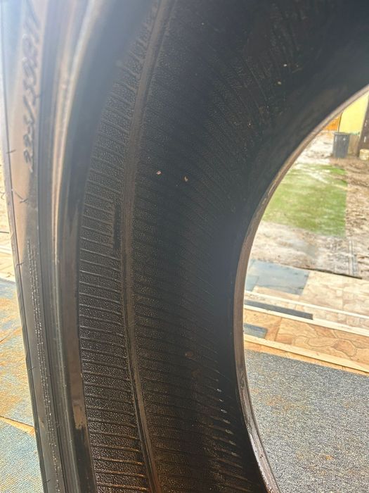 Продаю шины летни