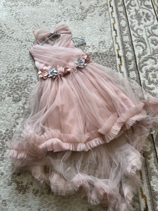 Платья на девочку 4/5/6 лет