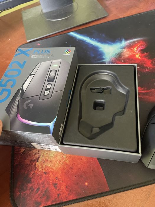 Logitech G502 x wireless