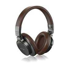 Компактные студийные мониторные наушники  BEHRINGER BH470