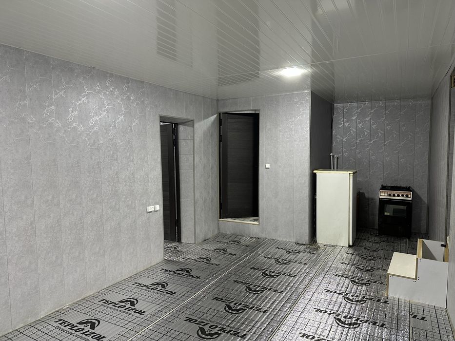 1 xonali uy ijaraga beriladi  xovlida yaxshilab oqib tel qilila