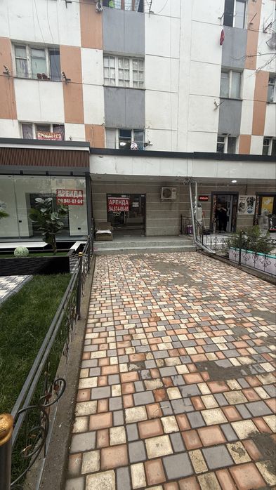 Яшнобод тумани корасув кучаси  дварес  1 хона  жойни ижарага магезин о