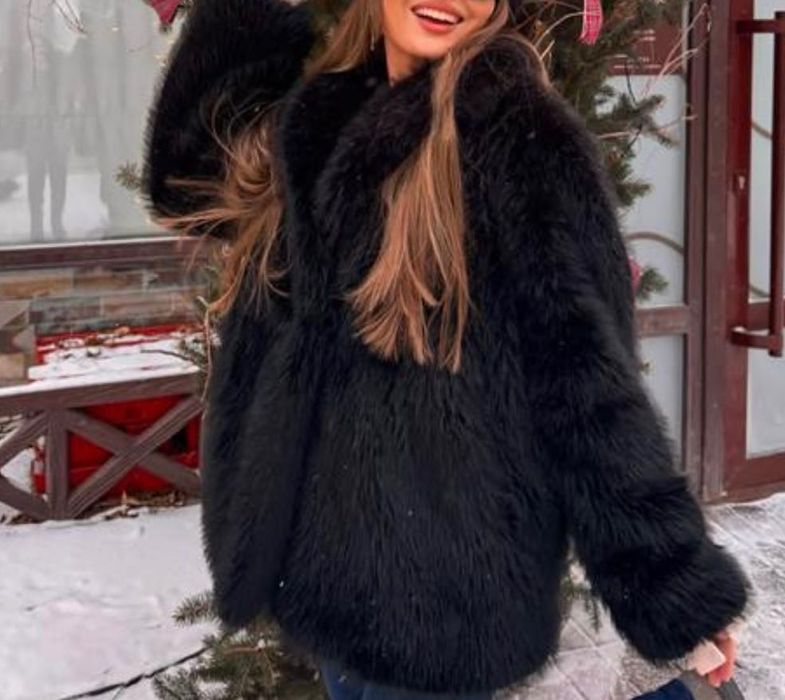 Шуба теплая удлиненная