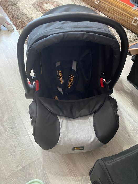 Коляска новая детская