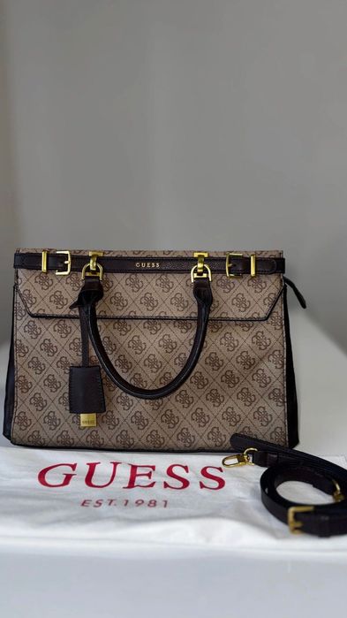 Geantă Guess-nouă fără etichetă
