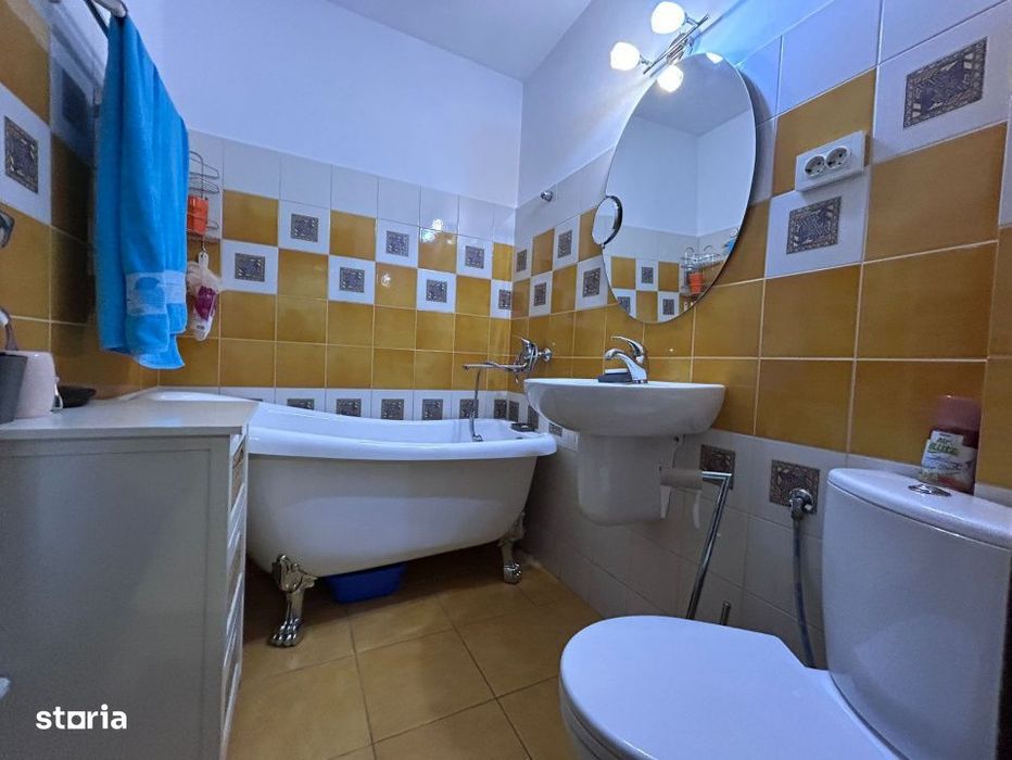 Apartament 2 camere Renovat Total, zona Garii. Suprafata 48mp.