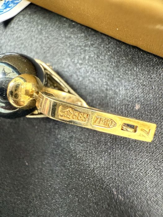 Золотой комплект с бриллиантами