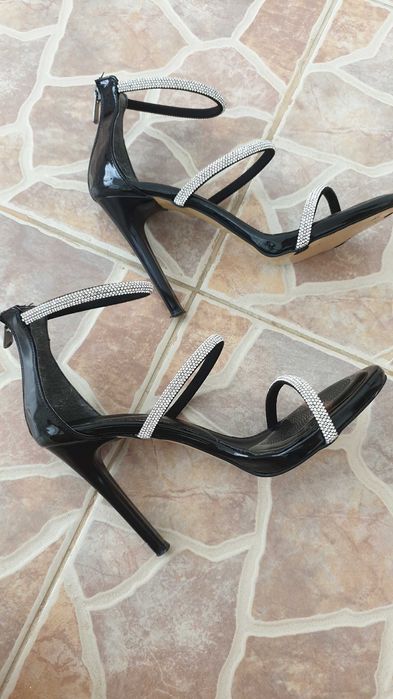 Сандали    37   номер