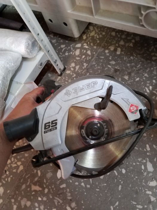 Продам дисковую пилу