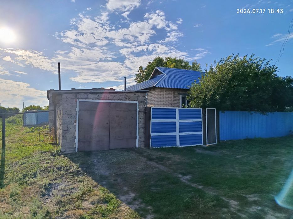 Продам дом п. Енбек