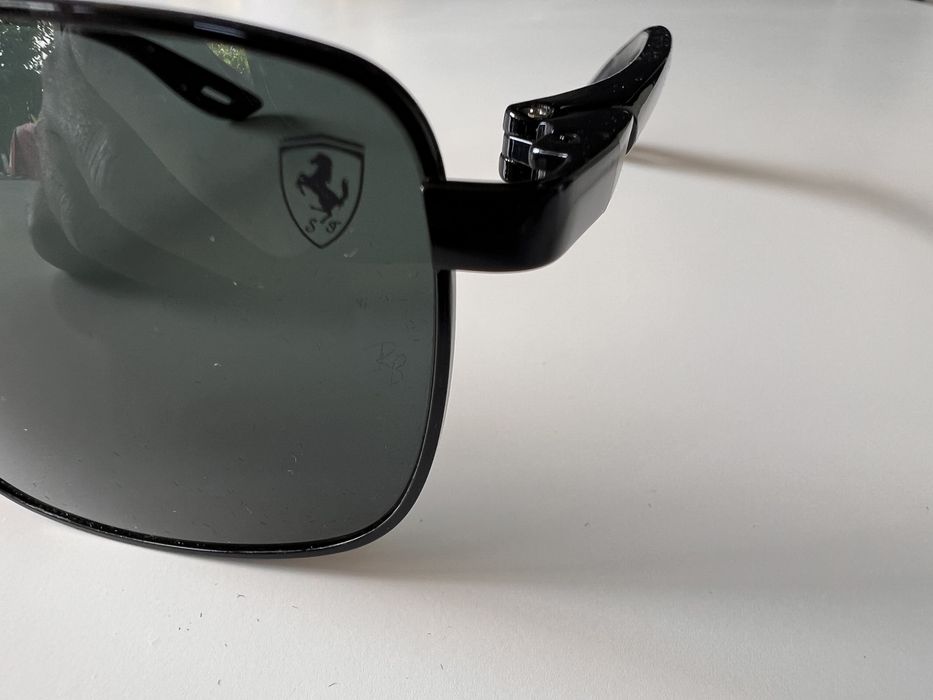 Ochelari Ray Ban Ferari
