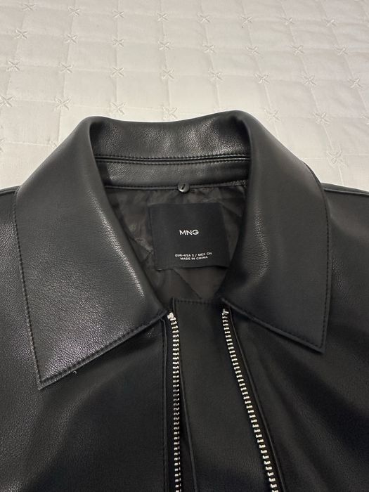 Дамско кожено яке