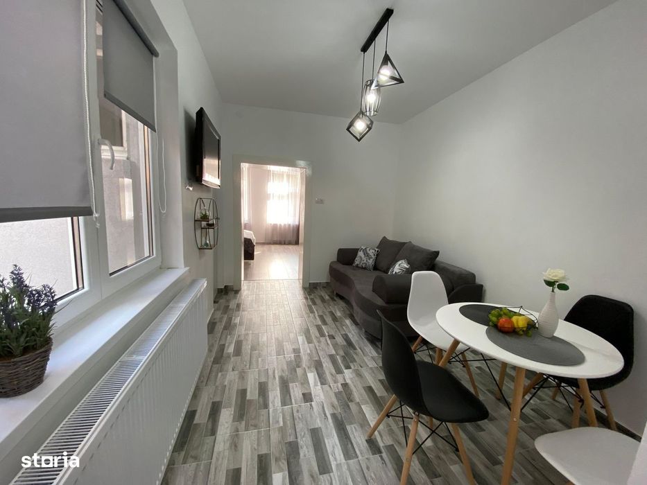De vanzare apartament central, 2 camere tip Studio