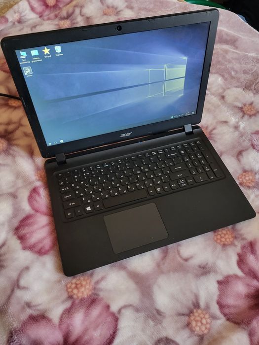 Продам ноутбук Acer ES-1 532G