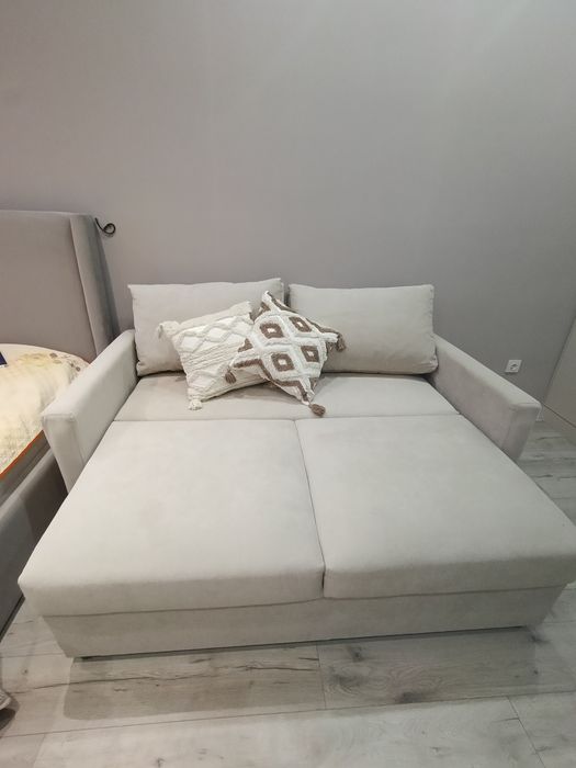 Продается диван 90*175