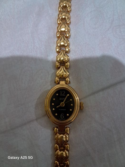 Часы россия заря