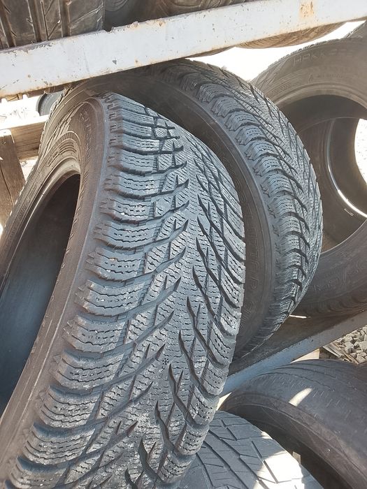 продам шины 225/65R17