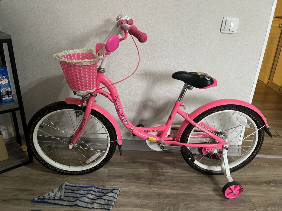 Продается девчачий детский велосипед