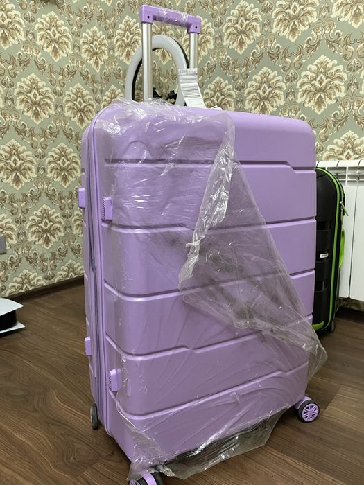 Чемодан Мелано новый превезлитс Египта