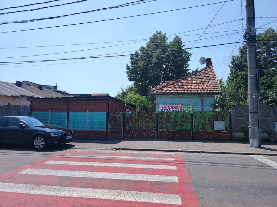 Casa Ploiesti 4 camere si teren 381 mp central