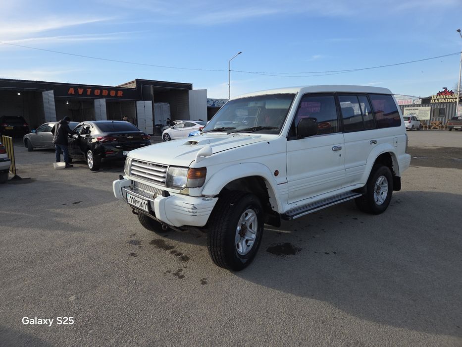 Митсубиси паджеро