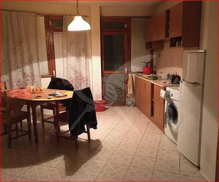 Дава се под наем Тристаен апартамент в Пловдив, Кършияка - 70 кв.м за 500 € - Снимка #3