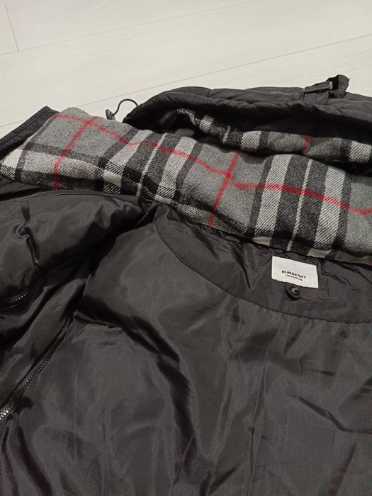 Пуховик Burberry
