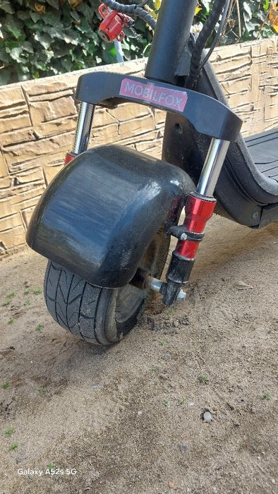 Vând mini trotineta electrica copii