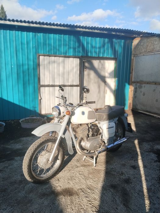 Продам Иж планета 3