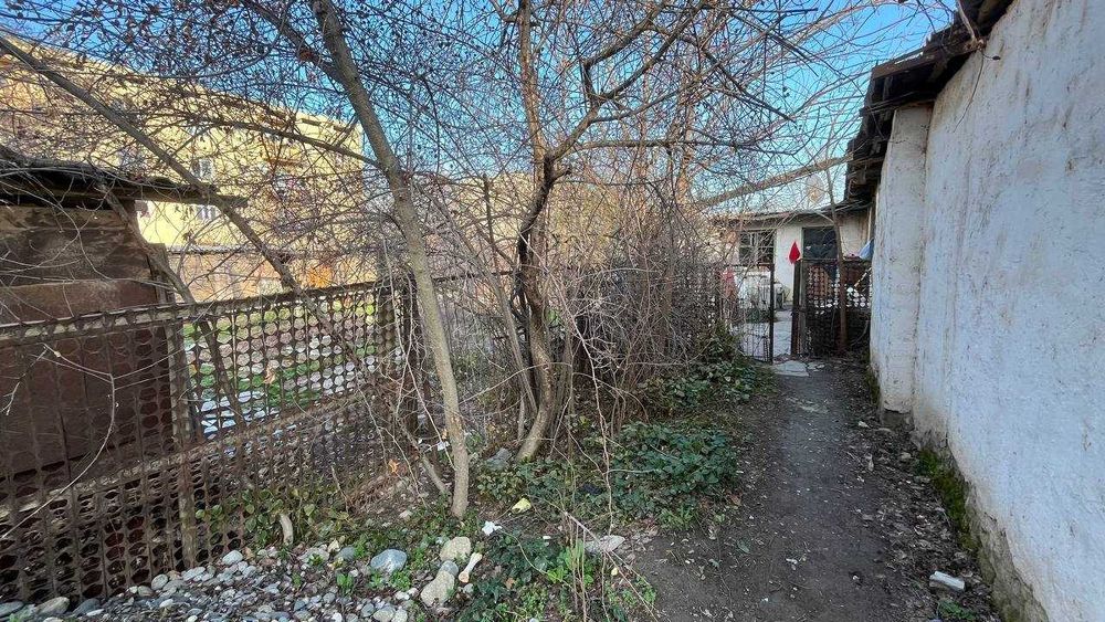 Продается дом с участком 4 сотки Военный городок 4 sotixli uy sotiladi